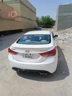 هیوندای ئەلەنترا